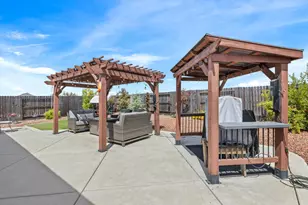 2301 Redhaven St, Linda, CA 95901 - Photo 36