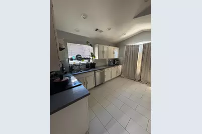 5325 Barbados Circle, Stockton, CA 95210 - Photo 6