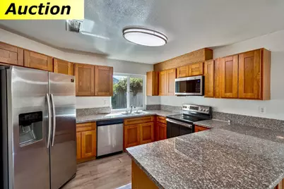 219 River Run Circle, Sacramento, CA 95833 - Photo 12