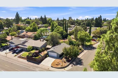 6460 Bay Hill Way, Orangevale, CA 95662 - Photo 2