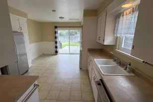 1131 2nd Ave, Walnut Grove, CA 95690 - Photo 8
