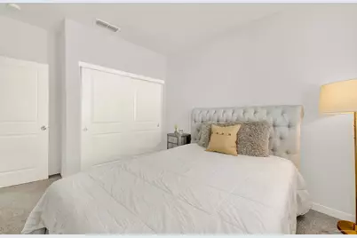 5301 E Commerce Way #67104, Sacramento, CA 95835 - Photo 28