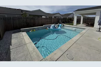1009 Gunnison Drive, Roseville, CA 95747 - Photo 10