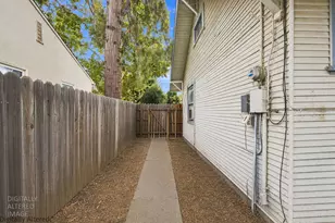 105 North St, Woodland, CA 95695 - Photo 10