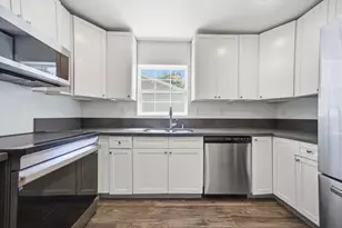 3500 San Jose Way, Sacramento, CA 95817 - Photo 8