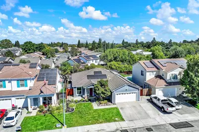 711 Lupine Way, Winters, CA 95694 - Photo 2