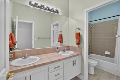 6216 Ravenna Way, Elk Grove, CA 95757 - Photo 20