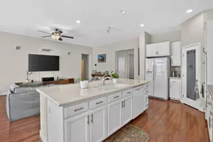 6216 Ravenna Way, Elk Grove, CA 95757 - Photo 10