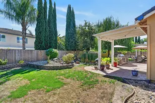 6216 Ravenna Way, Elk Grove, CA 95757 - Photo 4