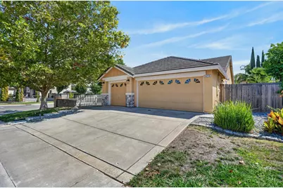 6216 Ravenna Way, Elk Grove, CA 95757 - Photo 2