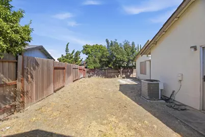 2 Rosto Court, Sacramento, CA 95823 - Photo 20