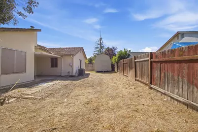 2 Rosto Court, Sacramento, CA 95823 - Photo 18