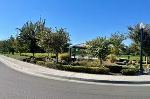2750 Wheat Grass St, Sacramento, CA 95833 - Photo 34