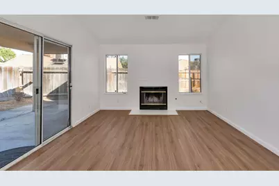 126 N Santa Clara, Los Banos, CA 93635 - Photo 6