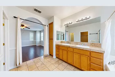 3818 Red Oak Lane, Stockton, CA 95205 - Photo 10