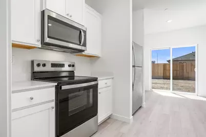 2331 Sawhill Drive, Linda, CA 95901 - Photo 2