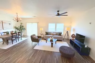 3301 N Park Dr, Sacramento, CA 95835 - Photo 6