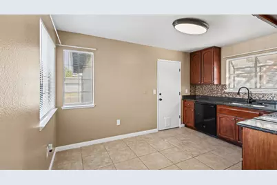 3533 Rancho Rio Way, Sacramento, CA 95834 - Photo 12
