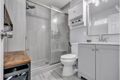 6133 Glenbrook Lane, Stockton, CA 95207 - Photo 8