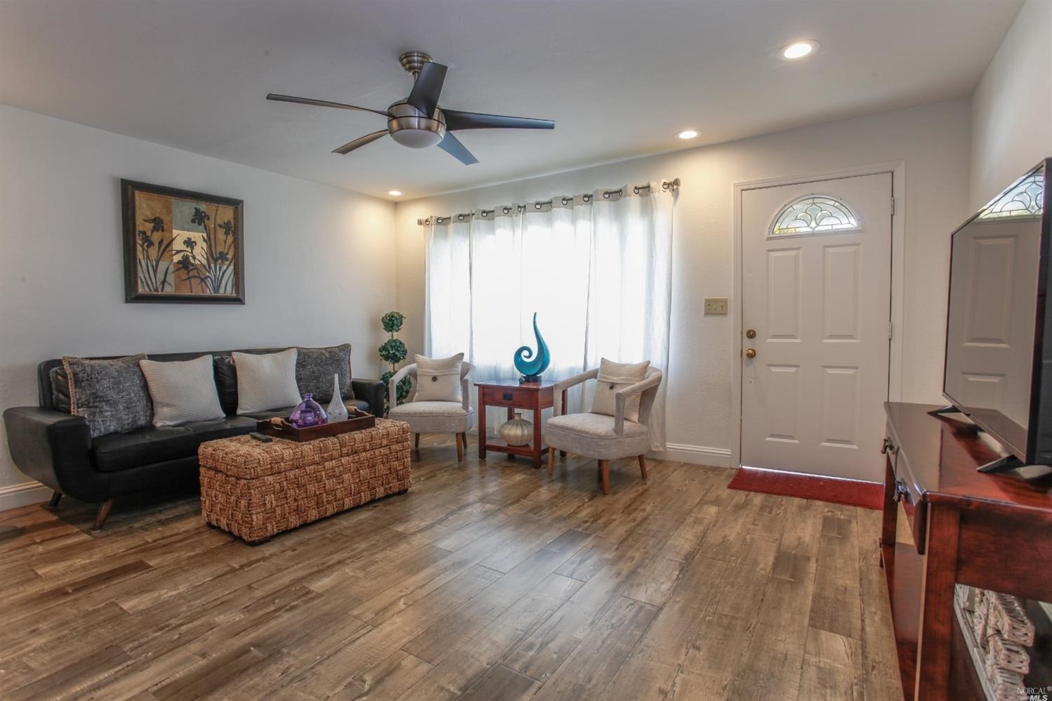 2709 Kilburn Ave, Fairfield, CA 94558-5622