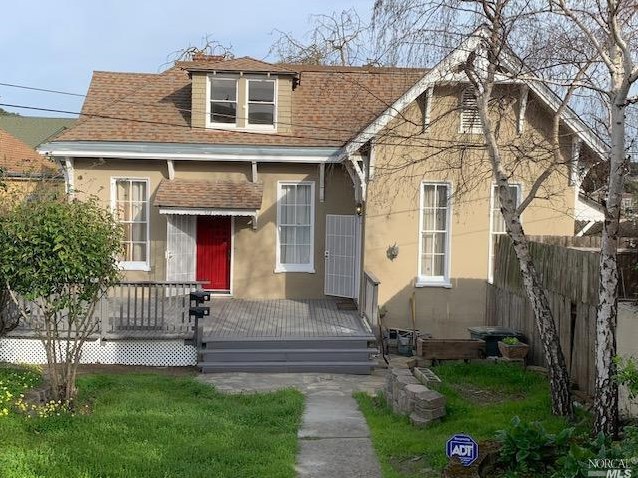 922 Sacramento St, Vallejo, CA 94590-5438