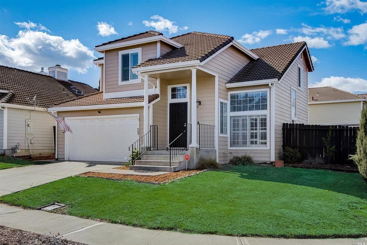 1462 Driftwood Cir, Fairfield, CA 94534-3908