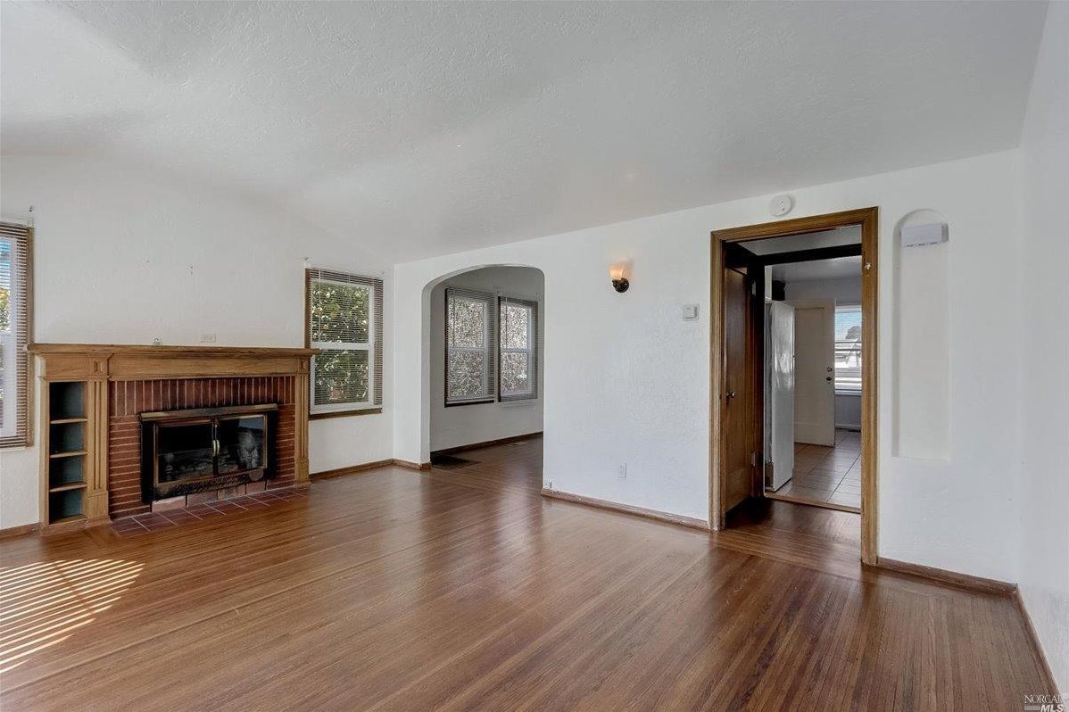 1819 Florida Ave, Richmond, CA 94804-2640
