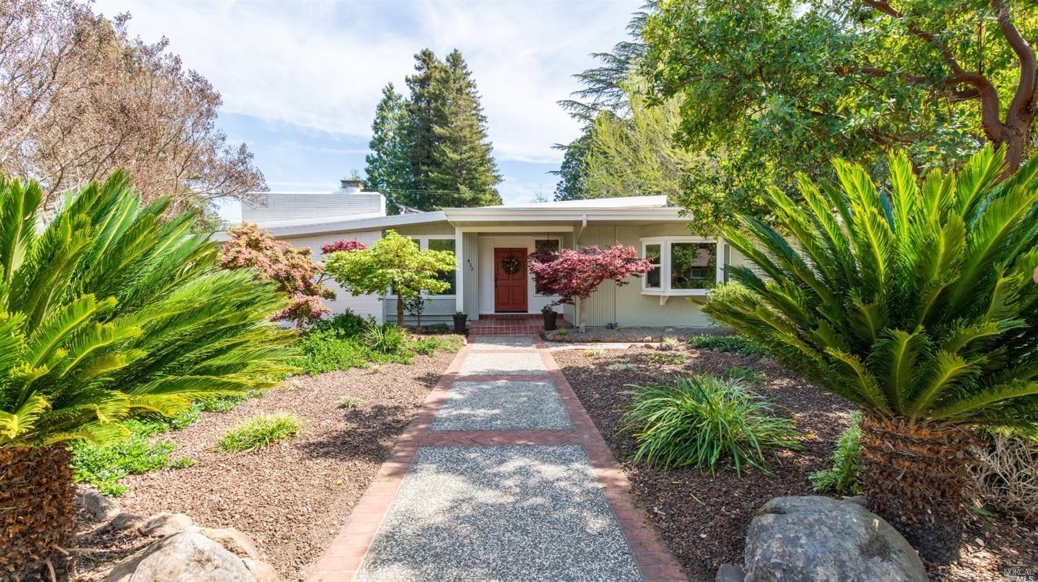 412 Calle Del Caballo St, Fairfield, CA 94534-1502