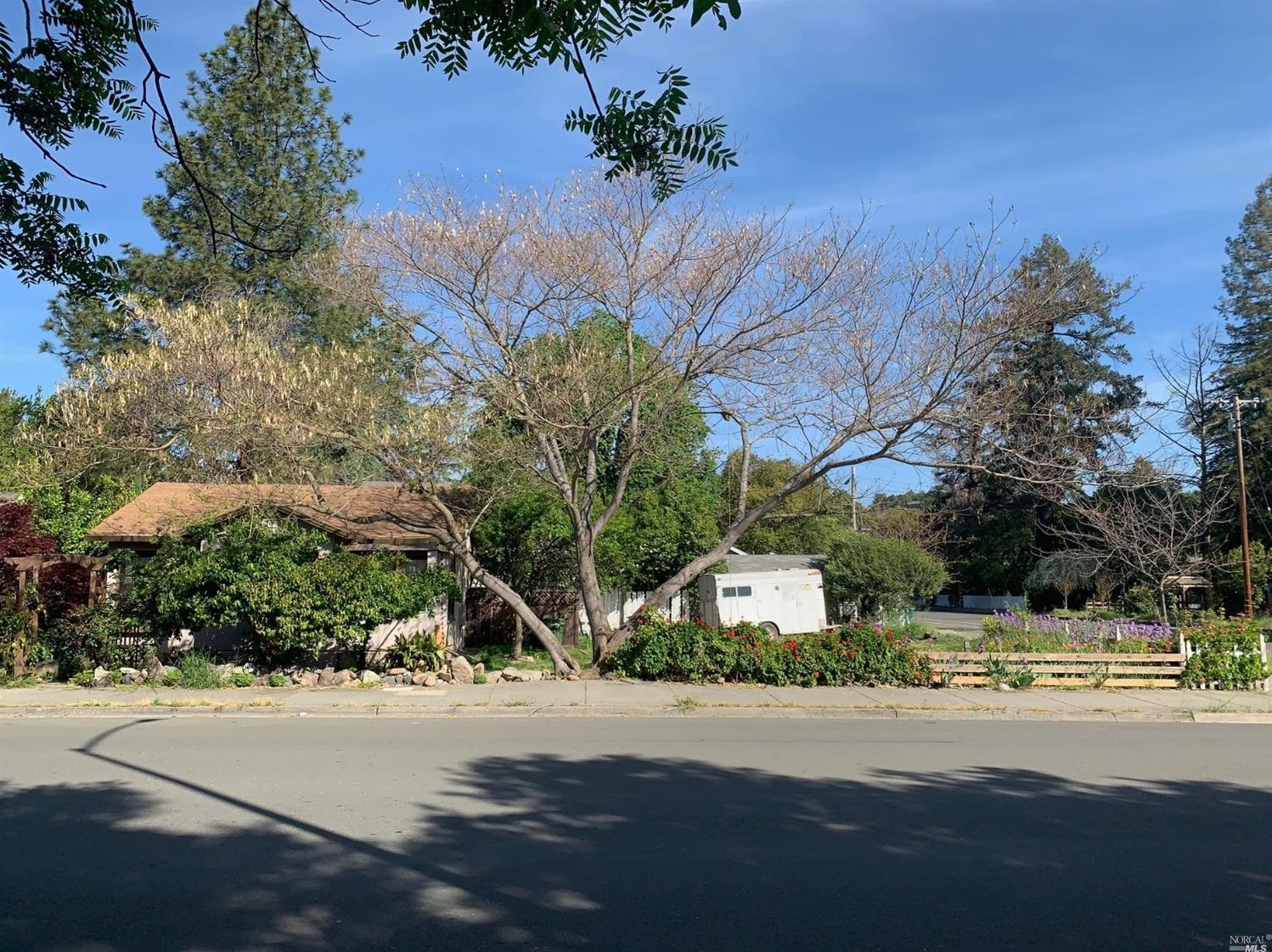 206 1st St, The Geysers, CA 95425-3703