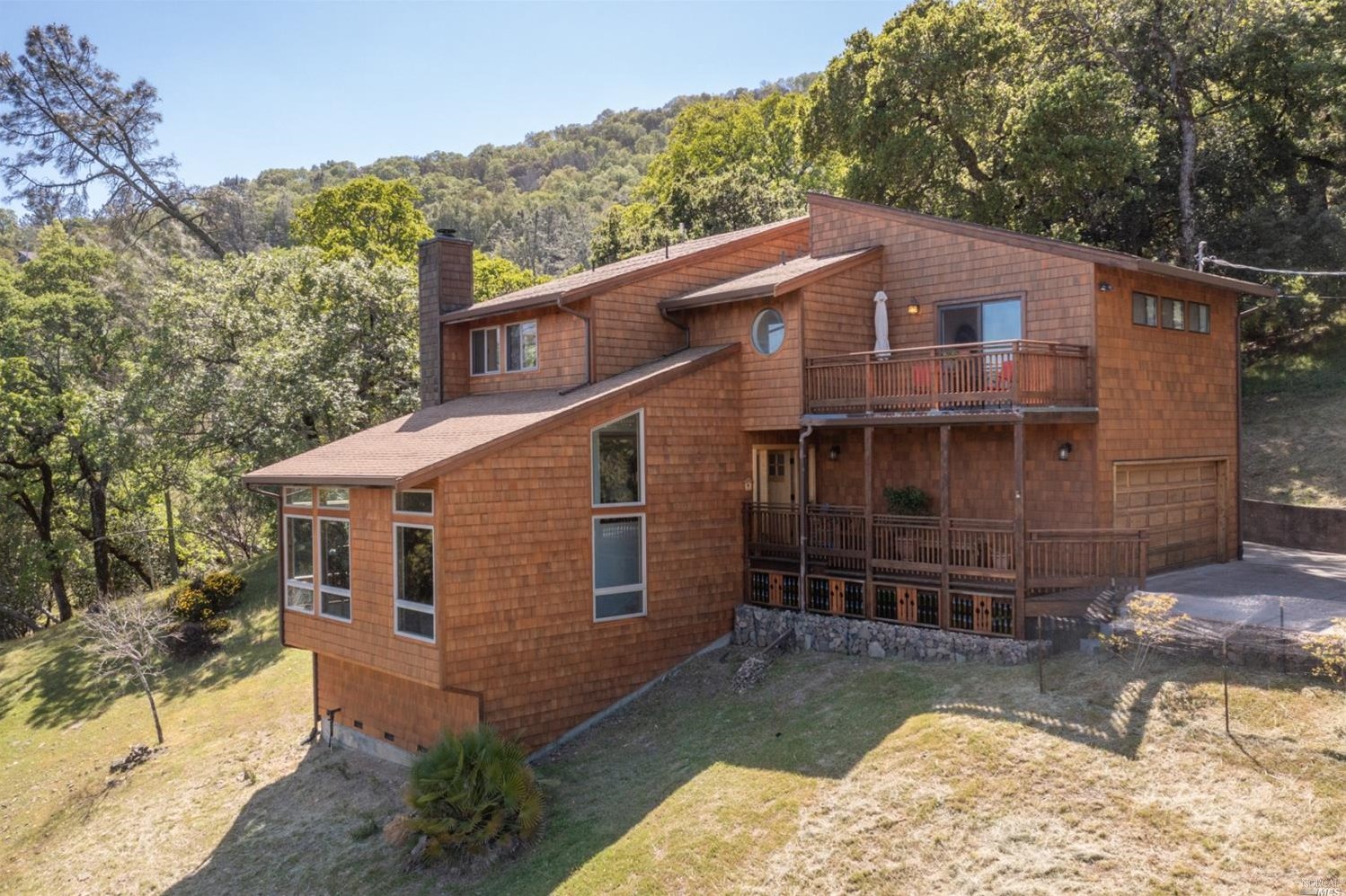 245 Circle Oaks Dr, Fairfield, CA 94558-6602