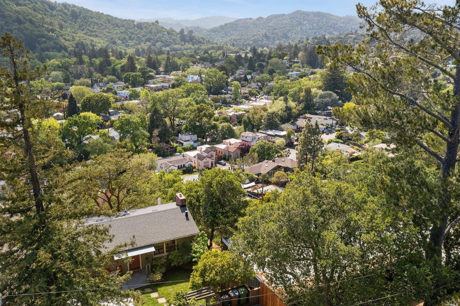 62 Ridge Rd, San Anselmo, CA 94960-1425