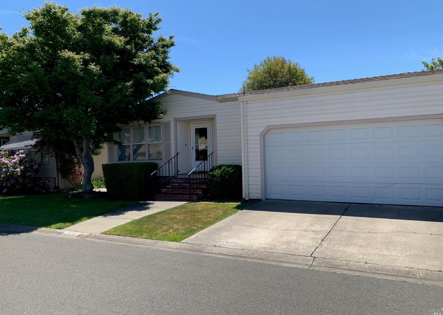 205 Julie Pl, Fairfield, CA 94558-1667