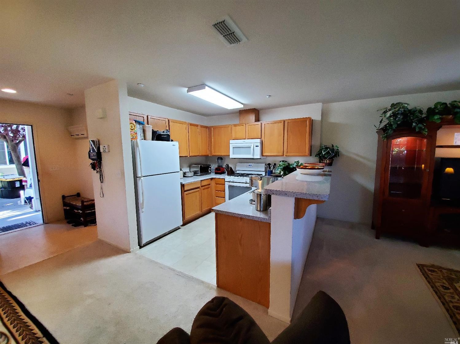 153 Bolling Cir, Novato, CA 94949-4531