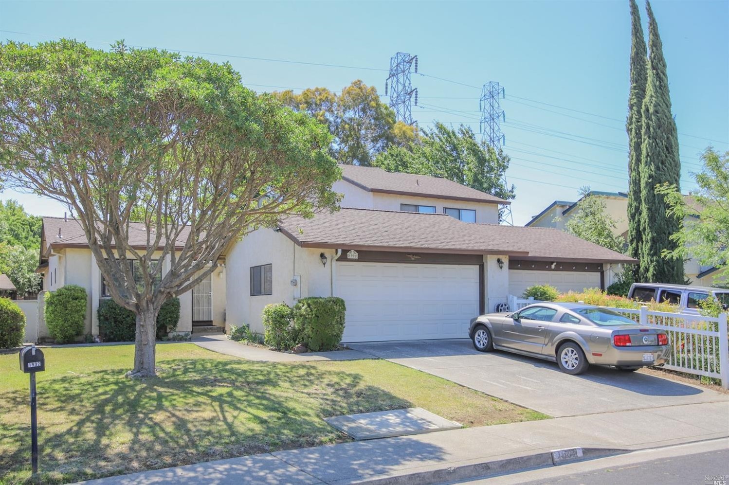 1992 Larchmont Cir, Fairfield, CA 94534-7101