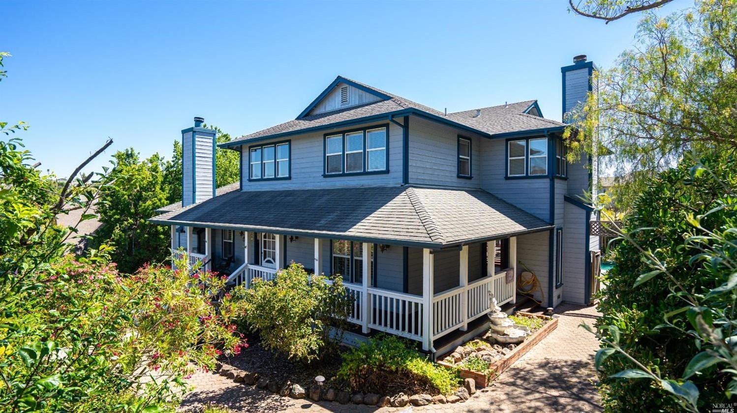 782 El Paseo Dr, Petaluma, CA 94952-1770