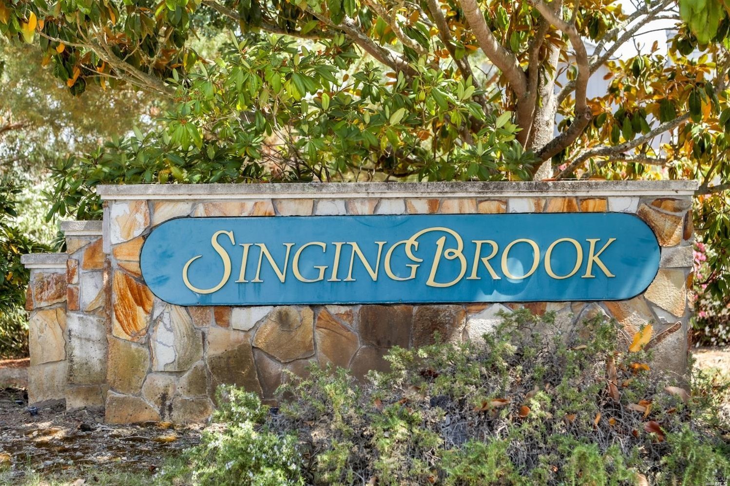 318 Singing Brook Cir, Santa Rosa, CA 95409-6483