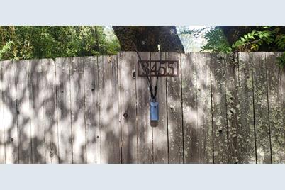 3455 Hillcrest Avenue - Photo 1