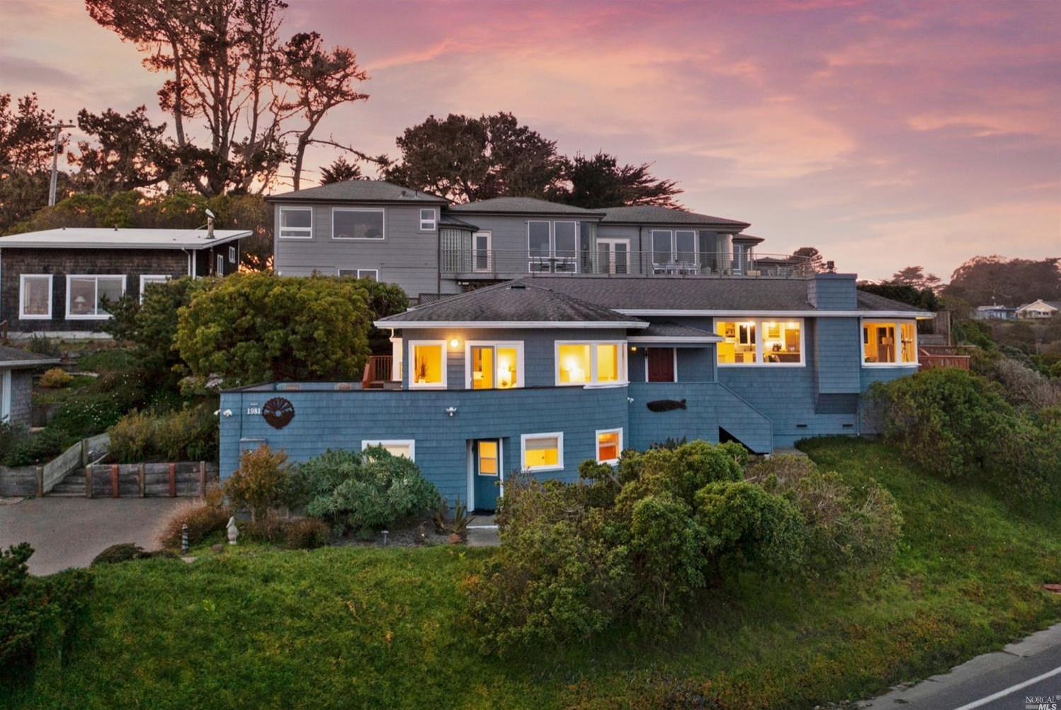 1981 Westshore Rd, Bodega Bay, CA 94923-9791