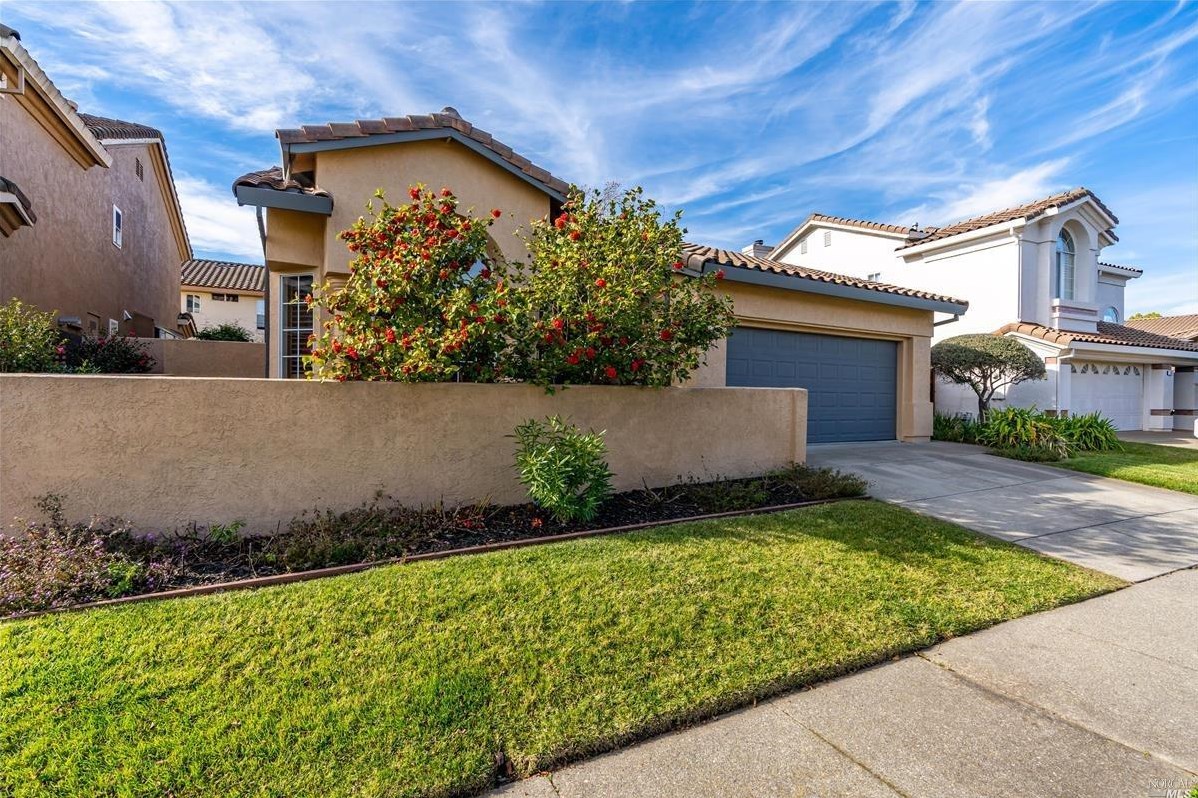 5 Lighthouse Ct, Fairfield, CA 94559-4815