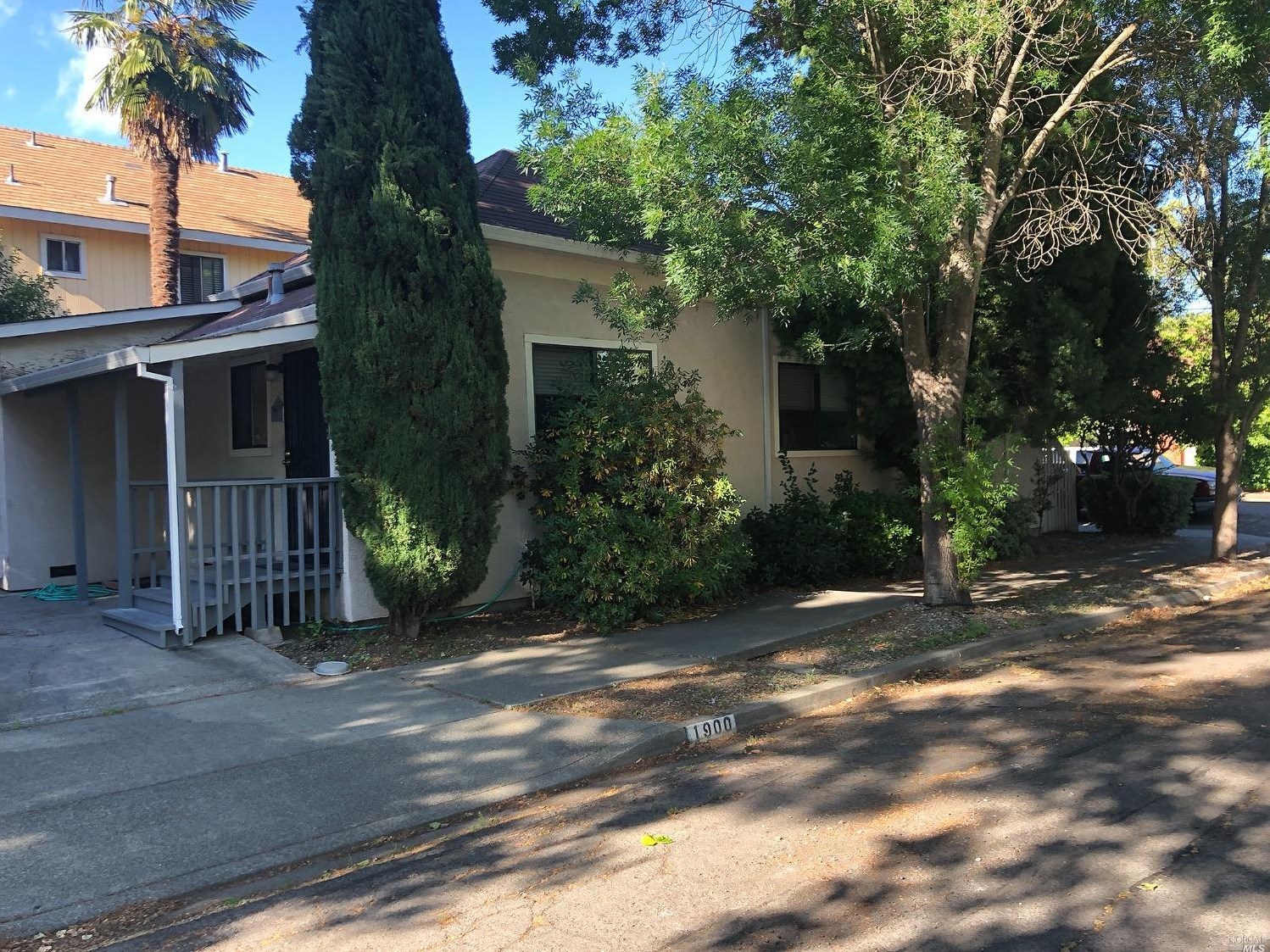 603 Madison St, Fairfield, CA 94533-6107