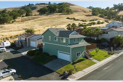 295 Island View Drive - Photo 1