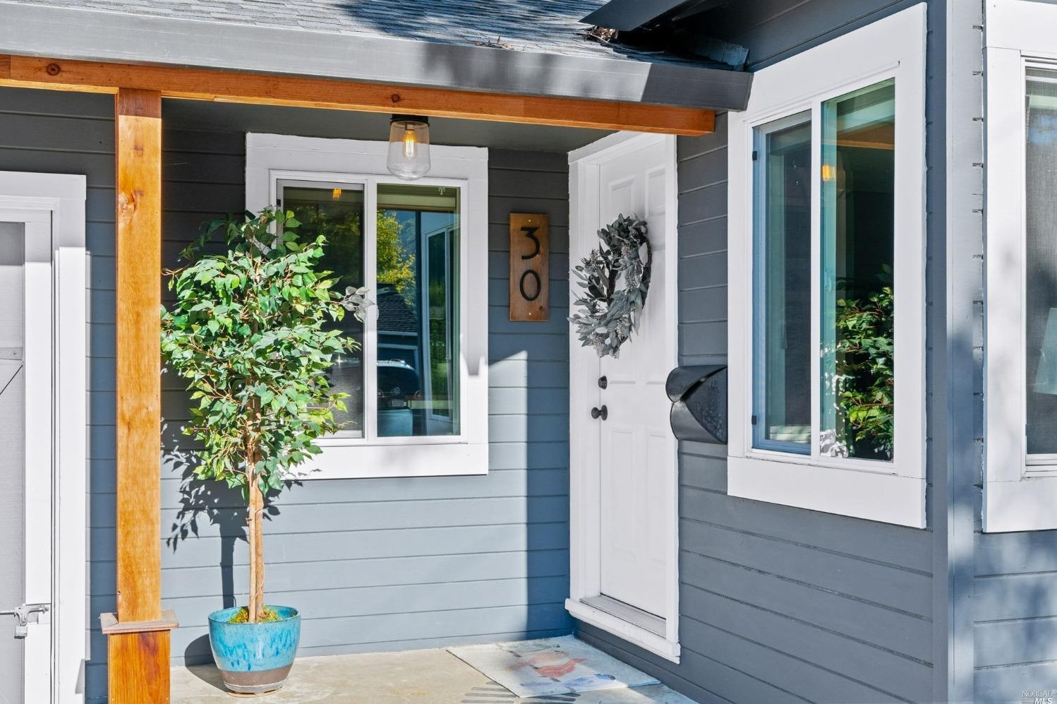 30 Chelsea Ave, Fairfield, CA 94558-5735