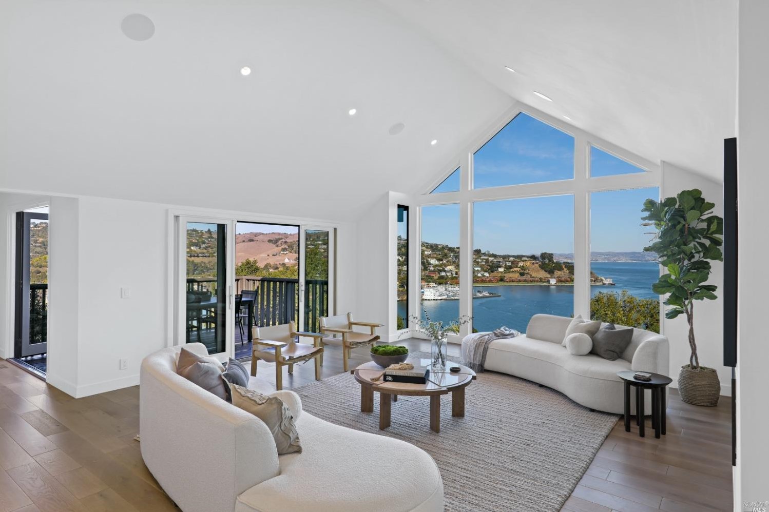 333 Bella Vista Ave, Tiburon, CA 94920-2416