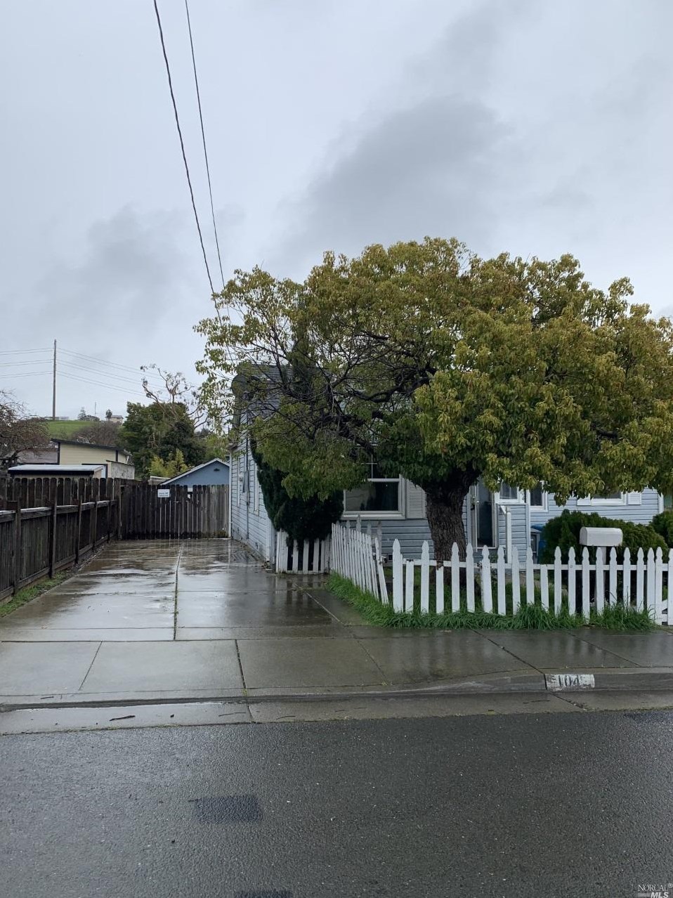 104 Maple Ave, Vallejo, CA 94591-7420