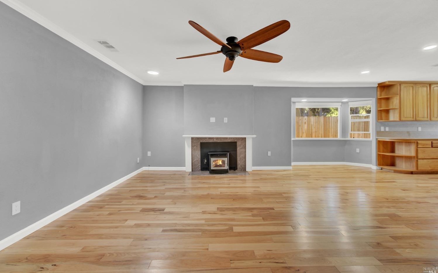 2511 Carnation Dr, Fairfield CA  94533-1511 exterior