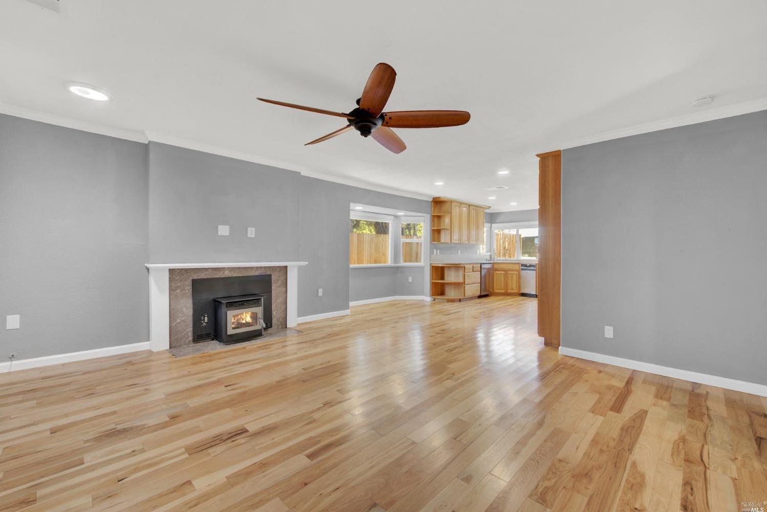 2511 Carnation Dr, Fairfield CA  94533-1511 exterior