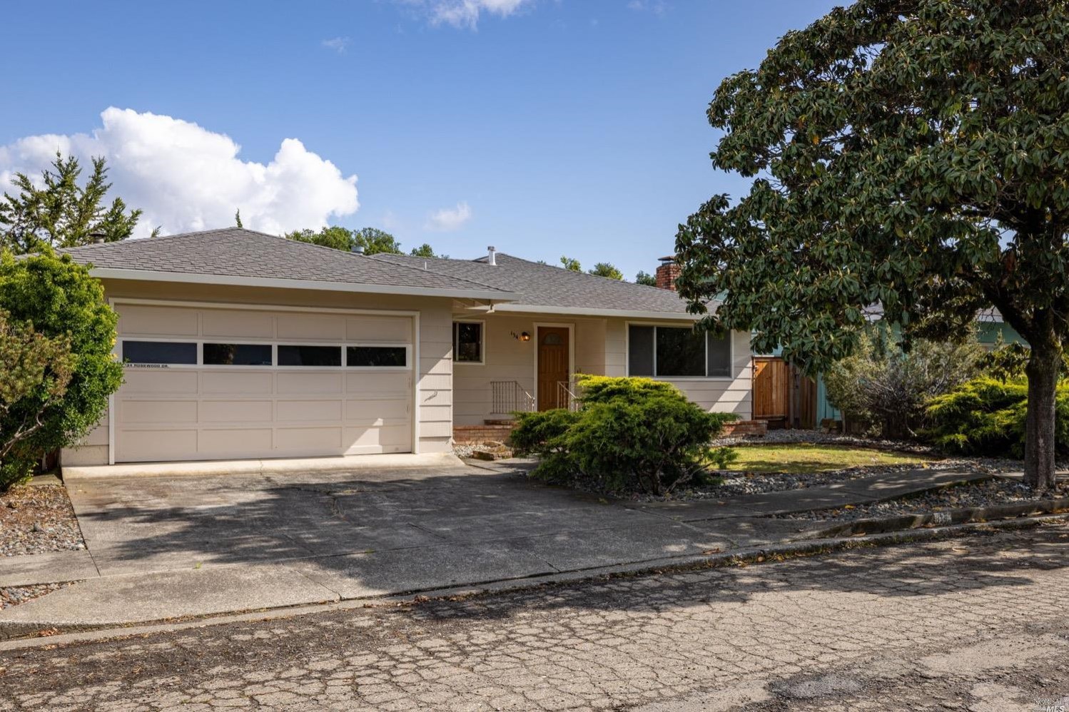134 Rosewood Dr, The Geysers, CA 95425-3930