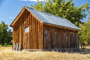 425 Constantia Rd, Doyle, CA 96109 - Photo 36