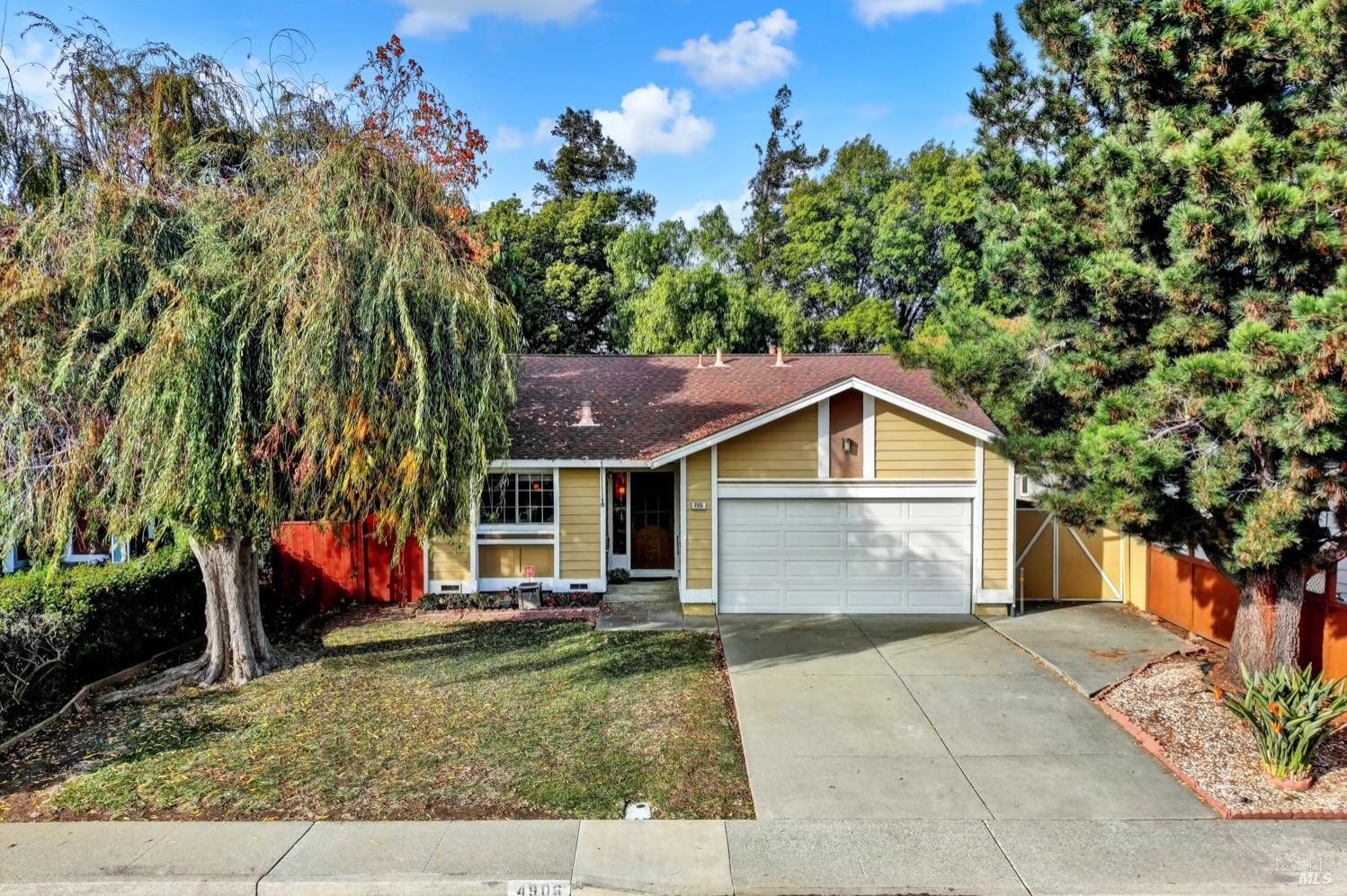 4906 Ridgecrest Ct, Fairfield, CA 94534-7429