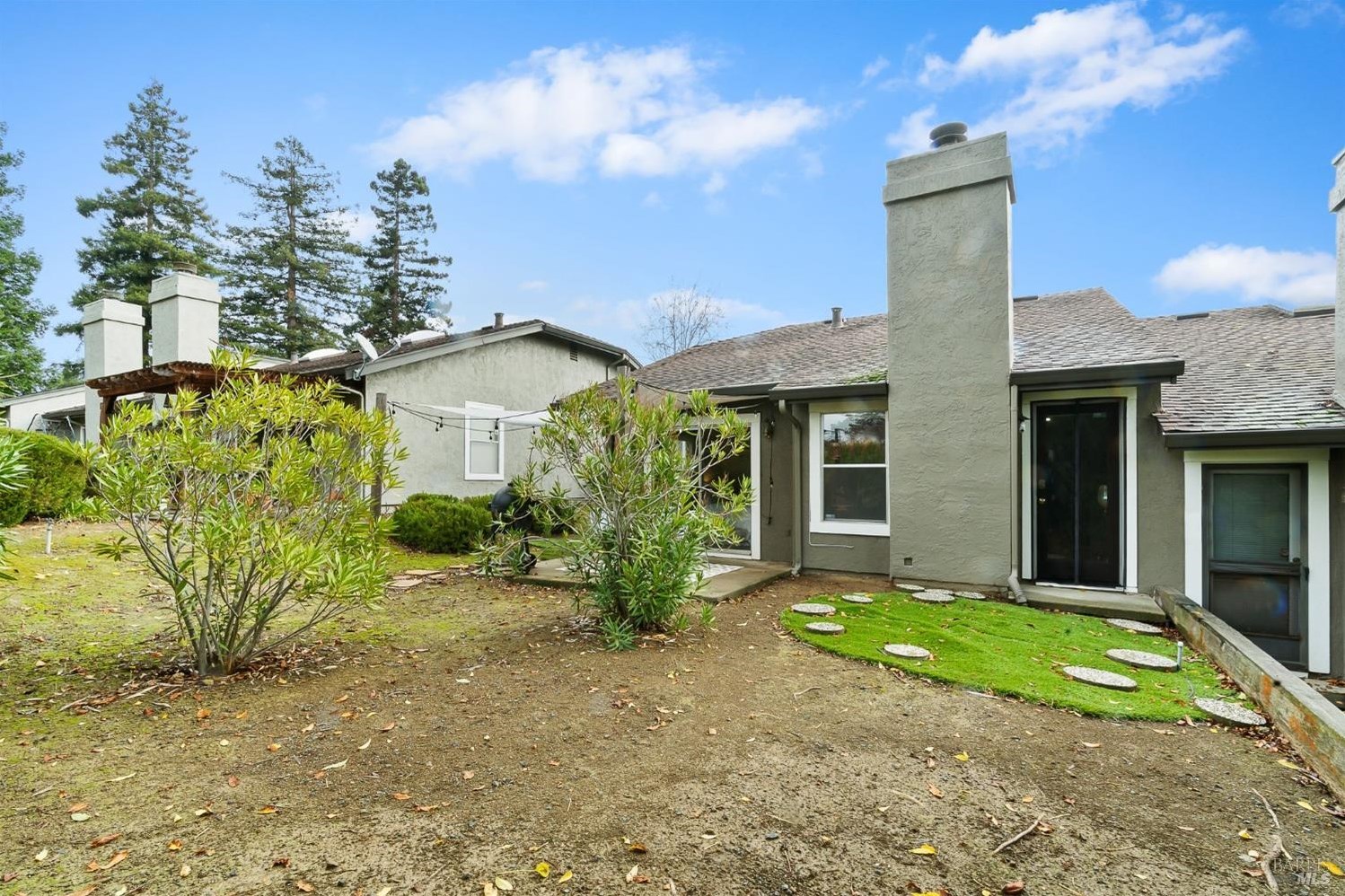 1771 Casa Grande St, Benicia CA  94510-2337 exterior